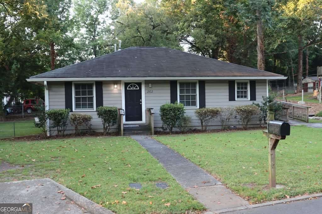 Photo - 262 Forest Ave NE