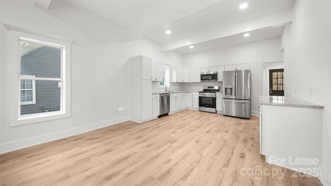 Photo - 55 Reed St NE