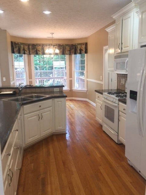 Photo - First floor living in Villages of Westminster in Williamsburg VA, Available February 2026!
