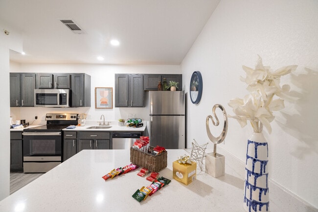 Photo - Frisco Apartments on Walnut