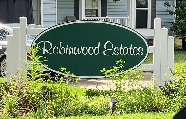 Photo - 6658 Vaughn Rd