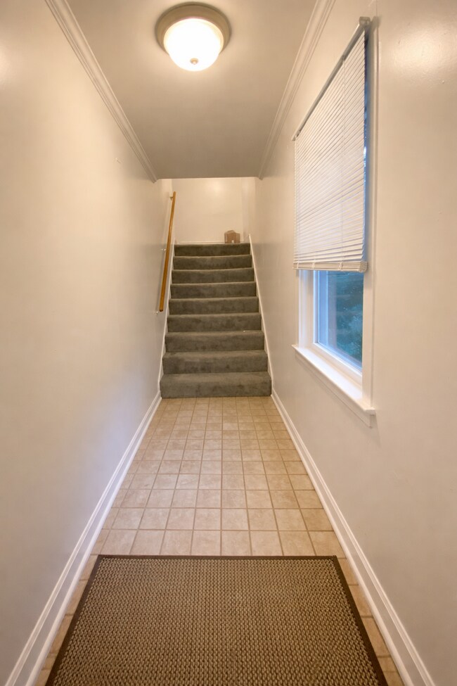 Photo - 2415 BeechwoodCarriage House