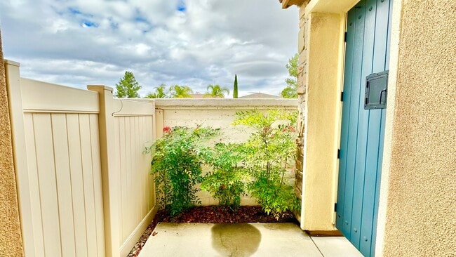 Photo - Beautiful, Stand Alone Condo in Resort-lik...