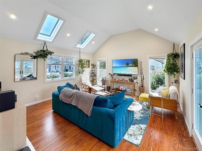 Photo - 120 Clinton Ave