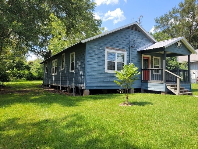 Photo - 205 N Lelia Ave