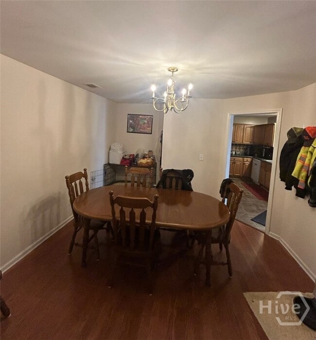 Photo - 146 Oak Meadows Dr