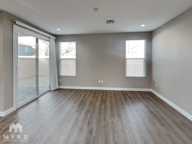 Photo - 3794 Paseo de Paz Ave