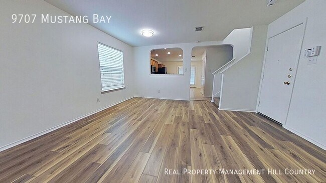 Photo - 9707 Mustang Bay