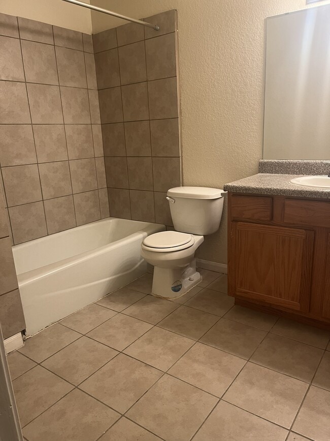 Photo - 1955 Camelot St