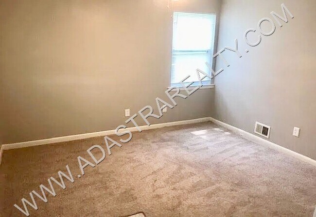 Photo - 2508 NW Frances St Unit A