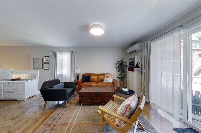 Photo - 364 Bellevue Ave Unidad 5A