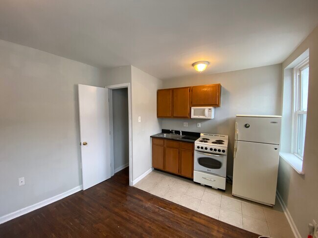 Photo - 3410 Spring Garden St Apartments Unit 2