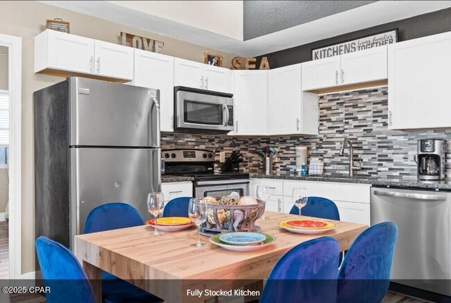 Photo - 204 Carol Pl