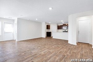 Photo - 13512 Waxman Spark