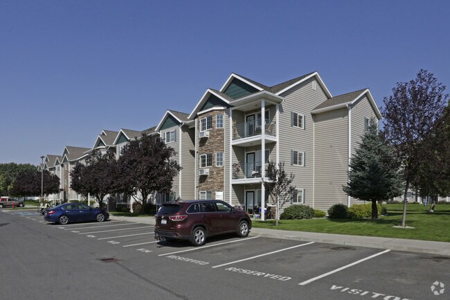 Deer Creek Apartments For Rent in Spokane, WA