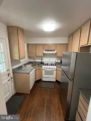 Photo - 4724 7th Rd N