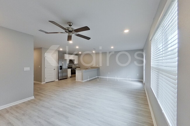 Photo - 4706 Malay Cir