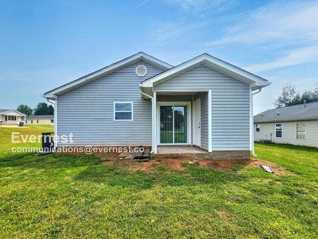 Photo - 303 Dove Point