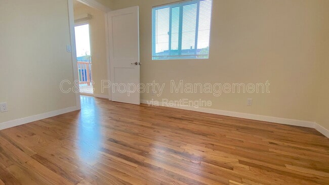 Photo - 1779 Highland St