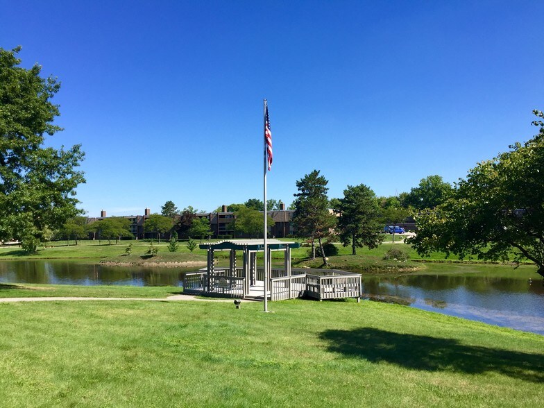 Islander Apartments For Rent in Middleburg Heights, OH