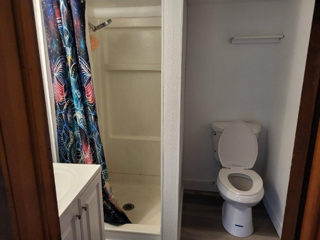 Photo - 620 5th St Unit 6