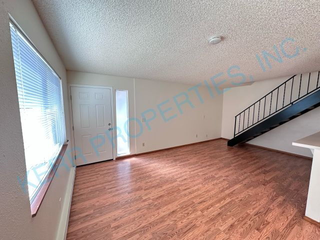 Photo - 1515 NE Hale Pl