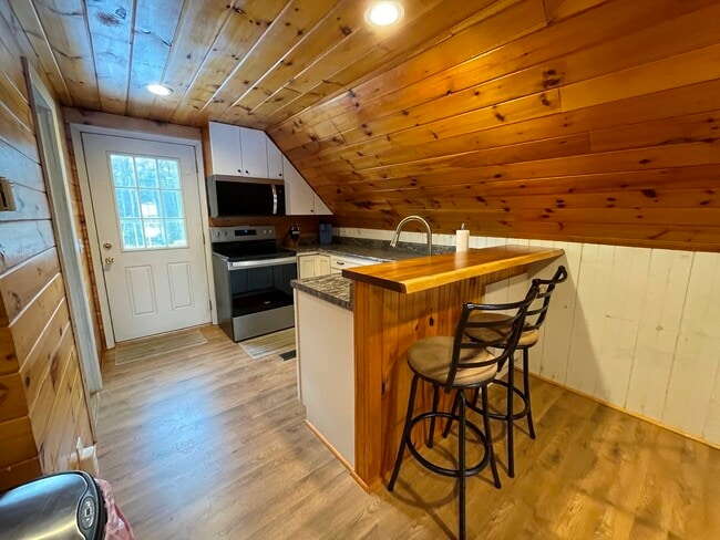 Photo - 8 Tow Truck Way Unit Apartment