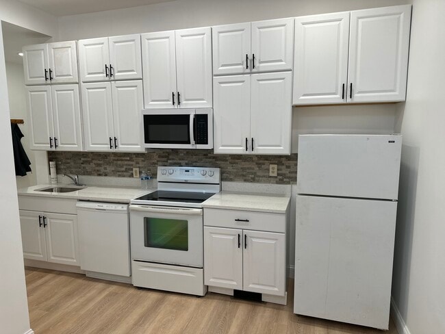 Photo - 58 Bridges St Unit #1