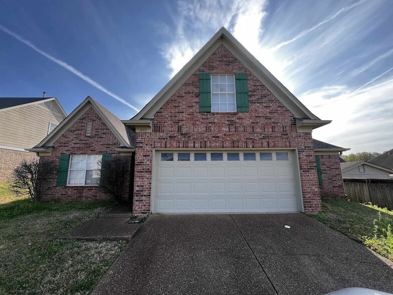 Photo - 1072 Red Fern Cir E