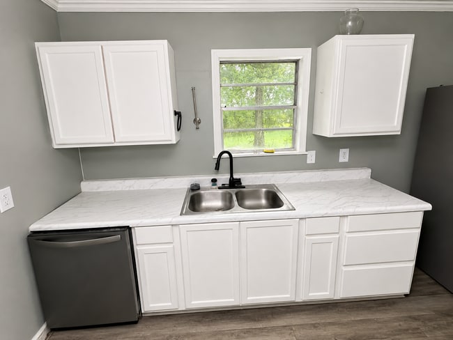 Photo - Charming 3-Bedroom Home in the Heart of Pearl!
