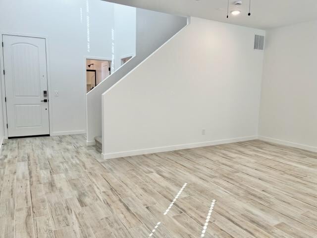 Photo - 9227 E Smith Ave