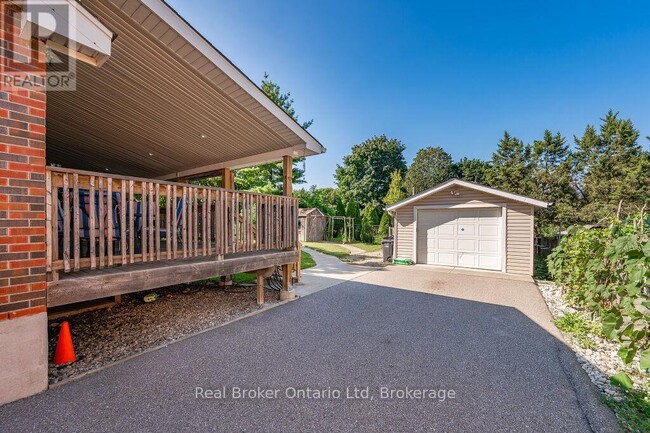 Photo - 195 Edinburgh Rd S