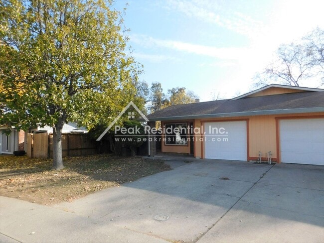 Photo - Updated 2bd/1ba North Highlands Duplex with Garage