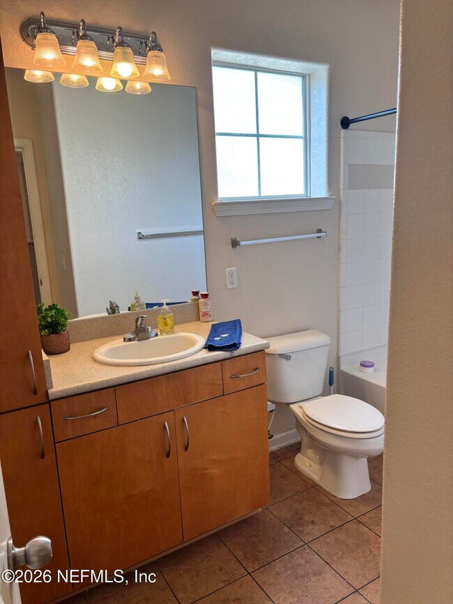 8290 GATE W Pky Unit 507