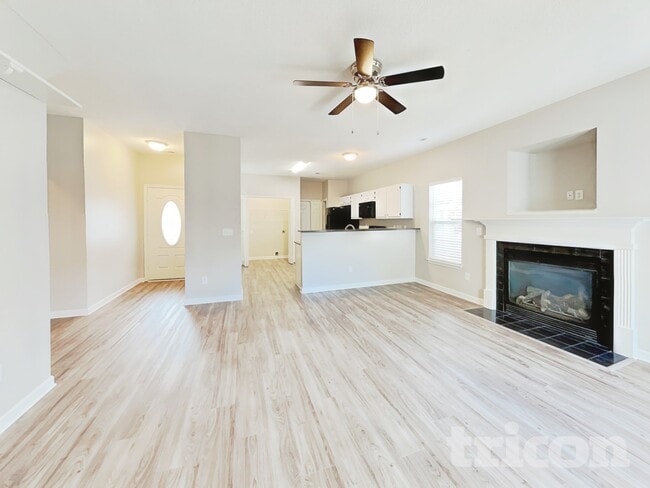 Photo - 3803 Riverside Ct