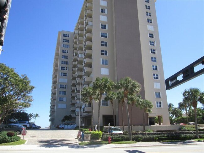 Building Photo - 2000 S Ocean Blvd Unit 8J Rental