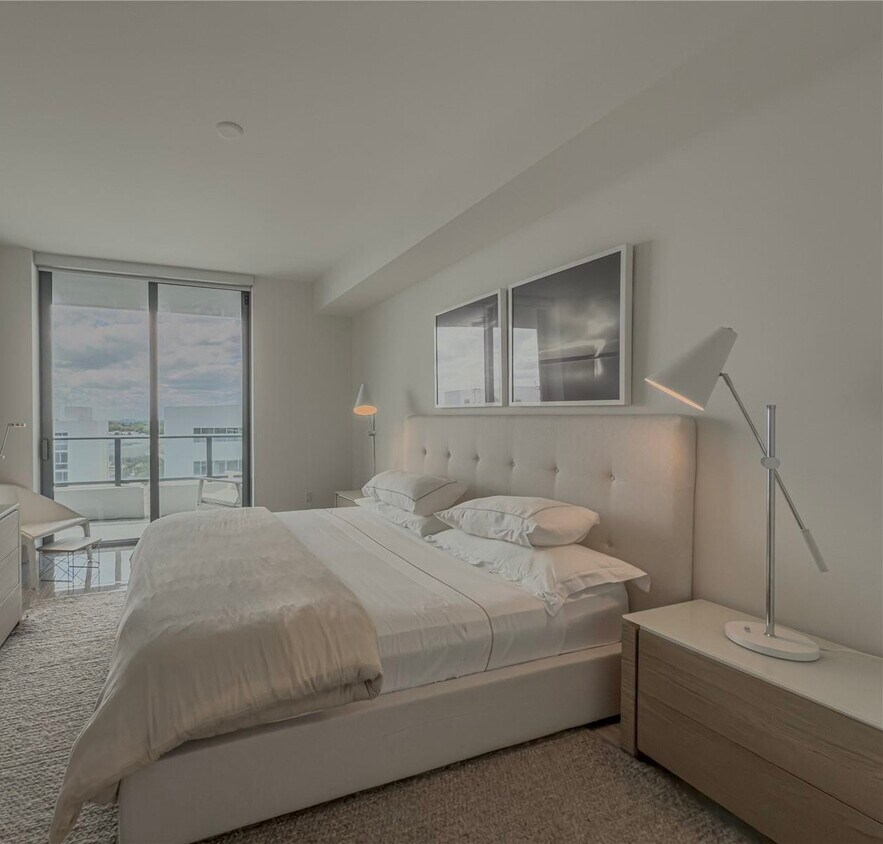 Photo - 2960 NE 207th St (Aventura, FL)