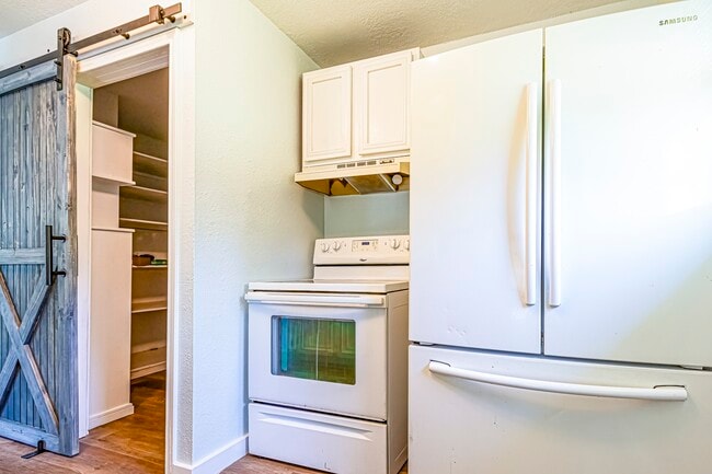 Photo - 314 Normagene St