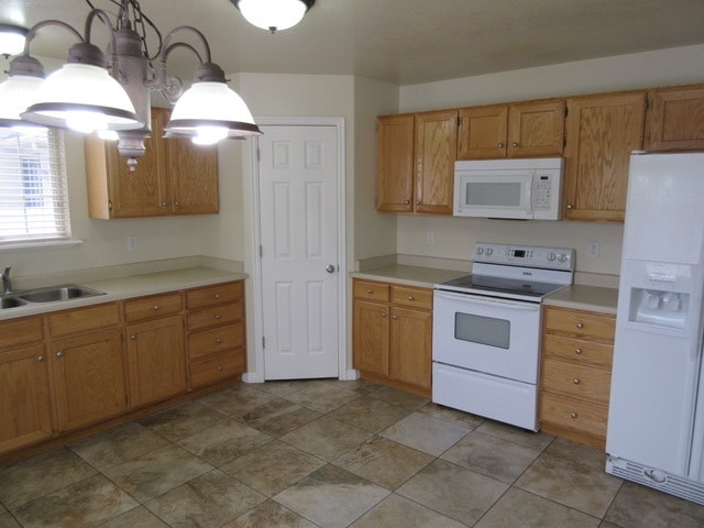 Photo - 921 S 1850 W