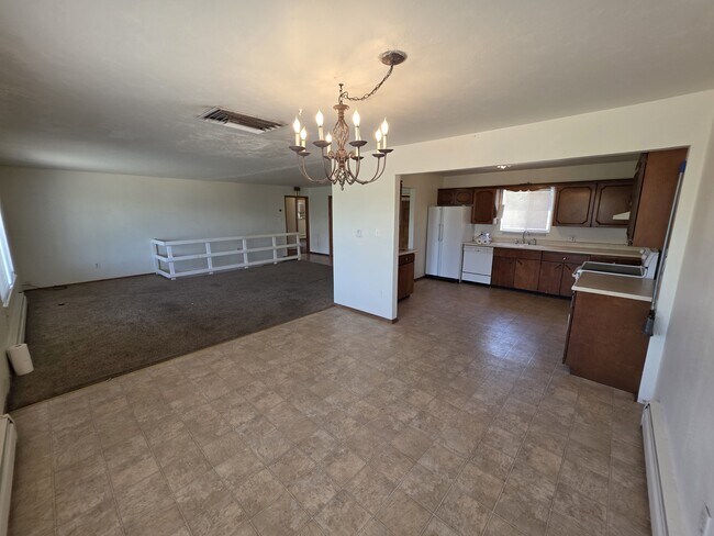 Photo - 2628 Patterson Rd