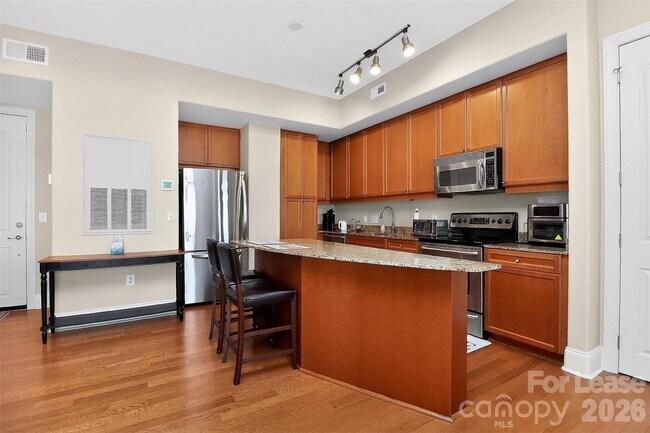 Photo - 4620 Piedmont Row Dr Unit 714