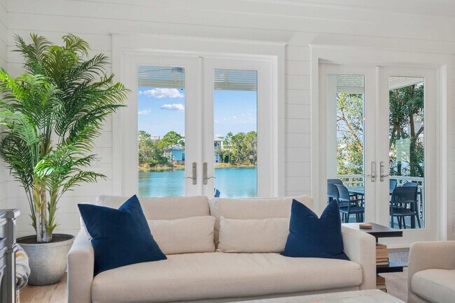 Photo - 419 Lakefront Dr Unit SI ID1511649P