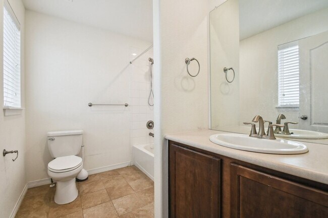 Photo - 8910 Azalea Ct