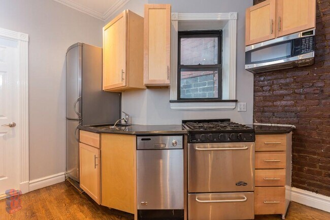 Photo - 219 E 23rd St Unit 20