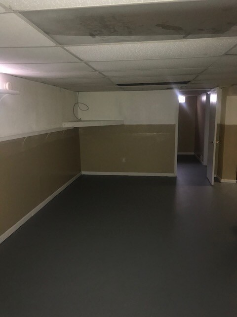 Photo - Awesome Eastpointe Ranch with finished basement