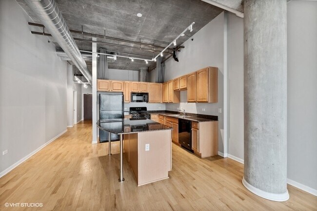 Photo - 125 E 13th St Unit 1303
