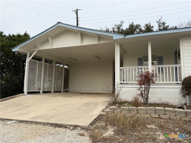 Photo - 200 Peggs Pl