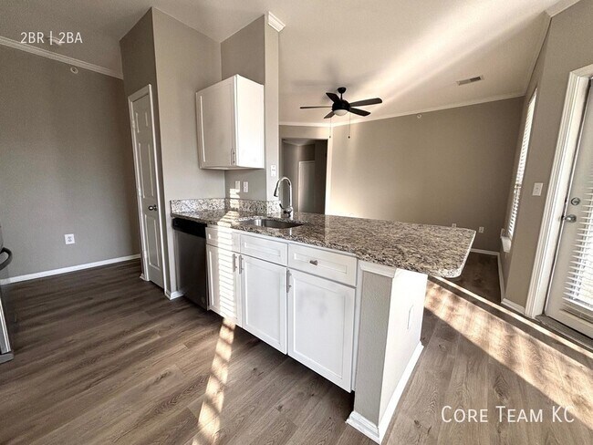 Photo - 701 Westport Rd Unit B1 - #935