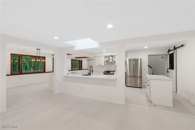 Building Photo - 3812 Ellendale Rd