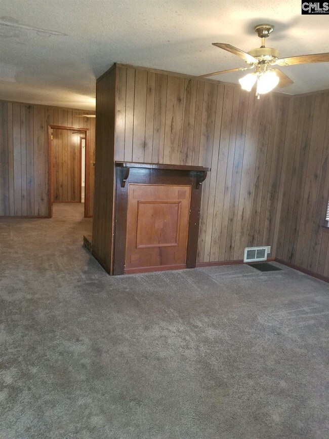 Photo - 2243 Taylor Rd